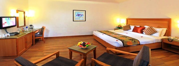 1466/Abad Atrium - Kochi 05.jpg